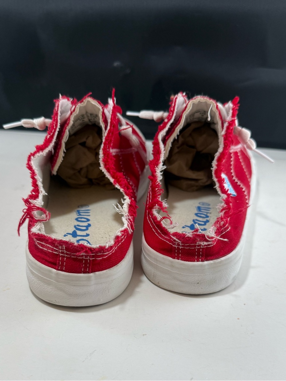 Size 11 Fits Like 10 Women’s Red Canvas Slip-On Sneakers with White Laces - Picture 5 of 7